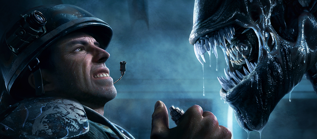 Marine Faces Off With An Alien